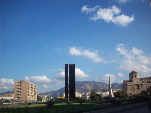 Palermo, Piazza XIII Vittime ( 13 )