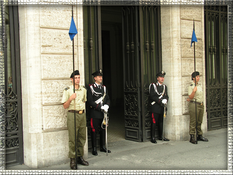 Guardia della Citta Eterna -  